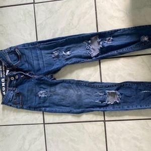 S.O.N.G jeans